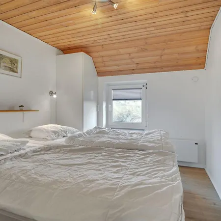 Nyaraló Alexia - 300m From The Sea By Interhome *
